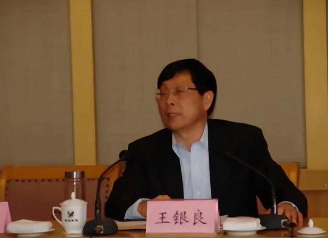 界的“老干爹”十三香为何现在不香了麻将胡了试玩卖爆39年的王守义调料(图4) 界的“老干爹”十三香为何现在不香了麻将胡了试玩卖爆39年的王守义调料(图4)