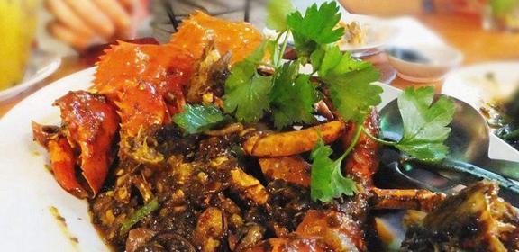 酒火焖制口味鲜香遭食客心急疯抢麻将胡了大叔用秘制酱料做小海鲜