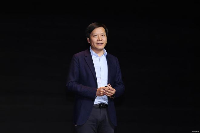 中国首富宗馥莉成中国女首富雷军财富增长360亿元麻将胡了游戏2024胡润百富榜发布：张一鸣成为(图3)