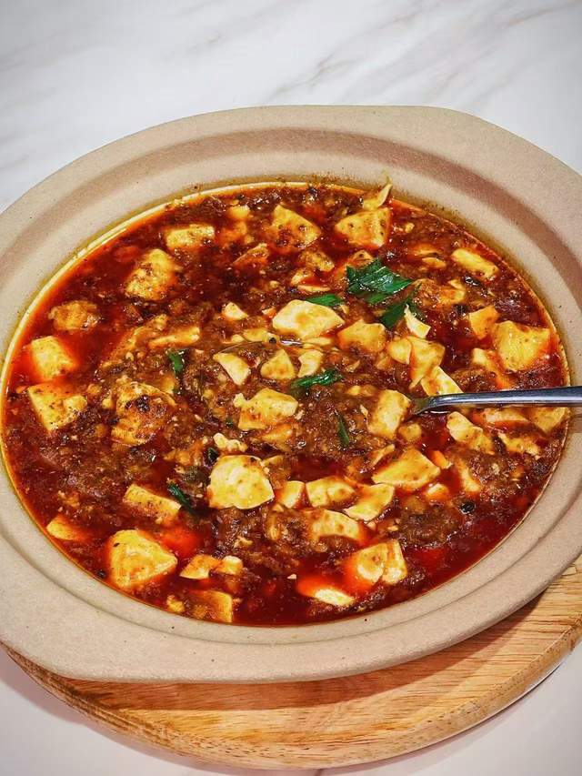 上市旨在引领郑州美食潮流麻将胡了好福记冬日新菜(图6)