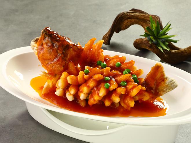 级老字号餐厅年夜饭预定已“一席难求”麻将胡了申城年味渐浓半成品年菜提质升