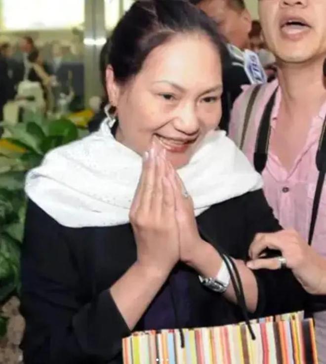 具俊晔合影真实关系引猜测好生活或将改变麻将胡了2游戏入口S妈返台后立马删除(图14) 具俊晔合影真实关系引猜测好生活或将改变麻将胡了2游戏入口S妈返台后立马删除(图14)