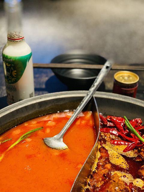 火锅味中找寻满载而归的喜悦PG电子麻将胡了2走进成都(图2)